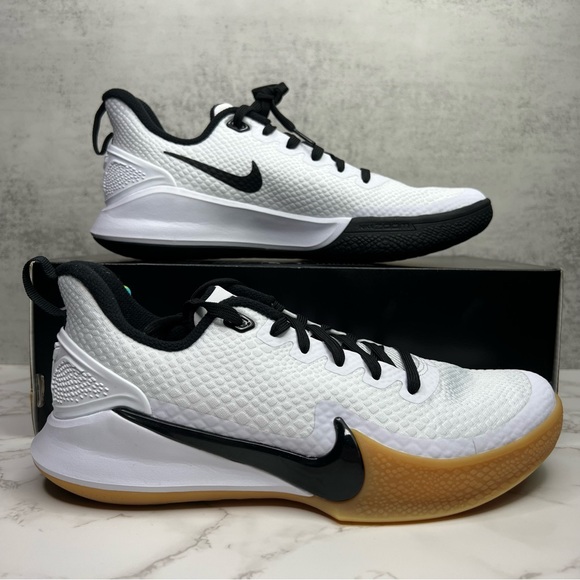 Nike Kobe Mamba Focus Sneakers - Picture 7 of 16